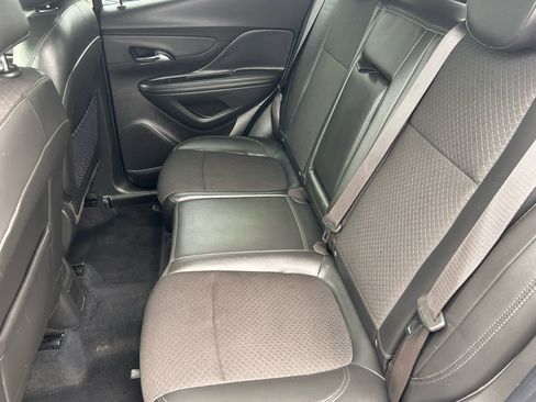 Used 2018 Buick Encore Preferred image 19