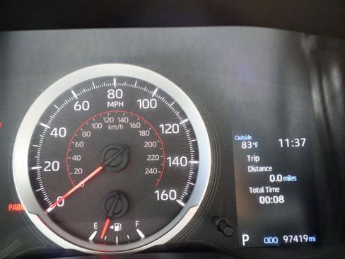 Used 2021 Toyota Corolla SE FWD image 23