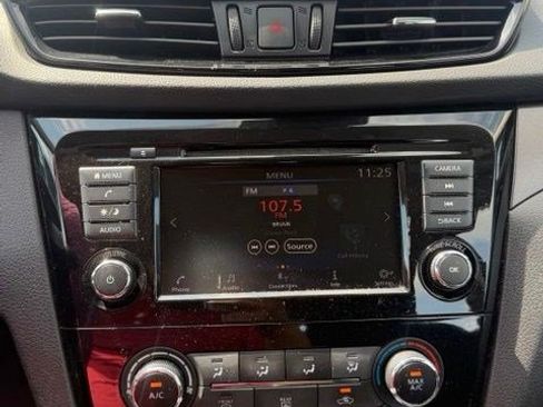 Used 2020 Nissan Rogue Sport S AWD/4WD image 6