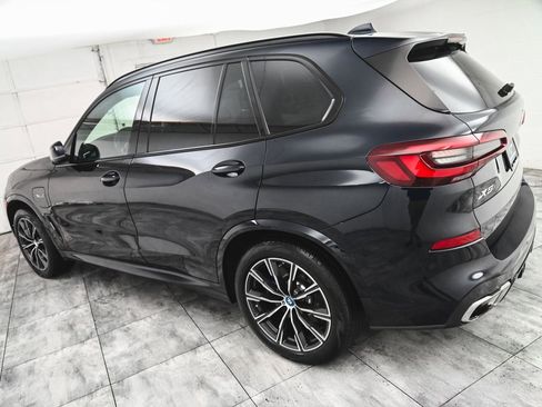Used 2023 BMW X5 xDrive45e w/ Executive Package image 4