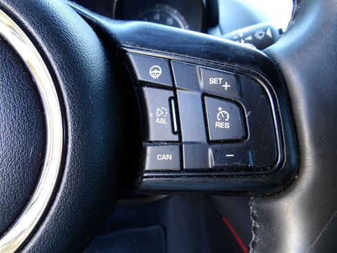 Used 2015 Jaguar F-TYPE S image 52