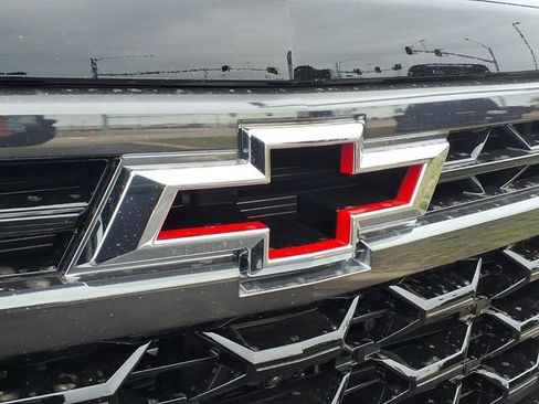 New 2026 Chevrolet Silverado 1500 ZR2 w/ LPO, Dark Essentials Package image 24