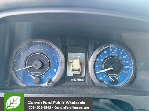 Used 2017 Toyota Sienna Limited Premium AWD/4WD image 18