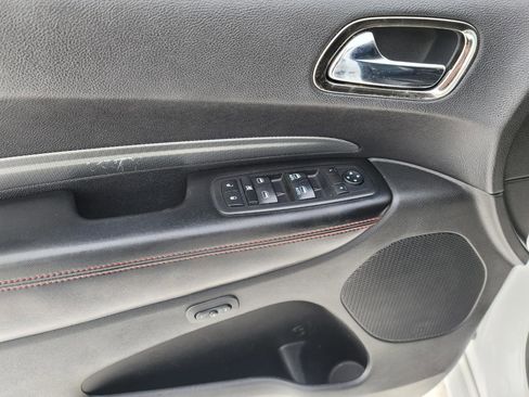 Used 2018 Dodge Durango GT image 28