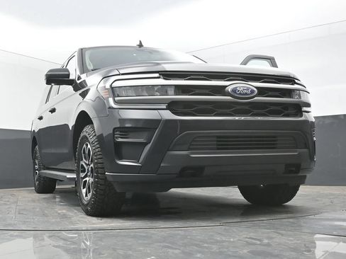 Used 2023 Ford Expedition Max XLT AWD/4WD image 44