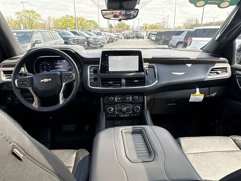 Used 2023 Chevrolet Tahoe High Country AWD/4WD image 21