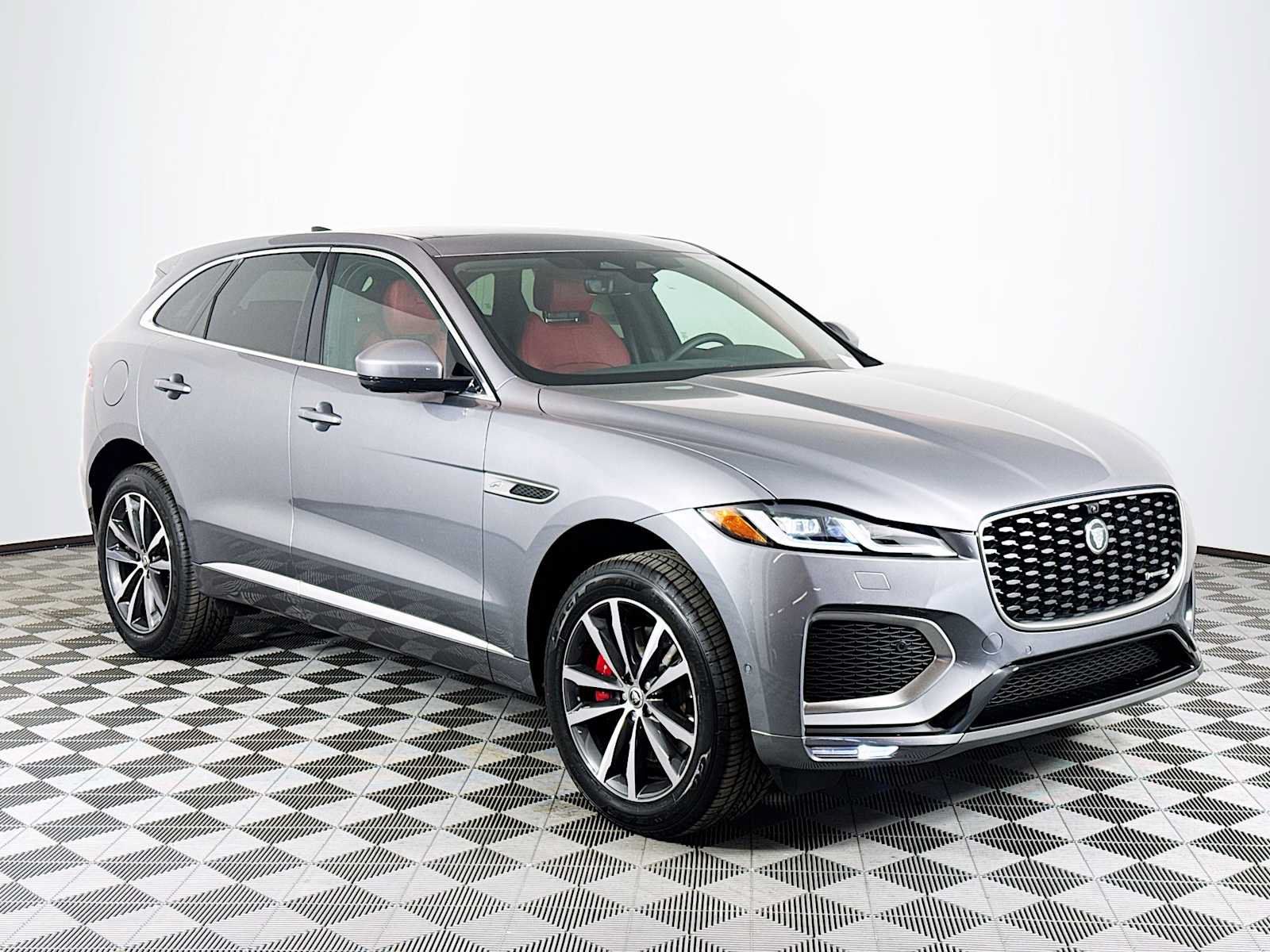New 2025 Jaguar F-PACE R-Dynamic S AWD/4WD image 3
