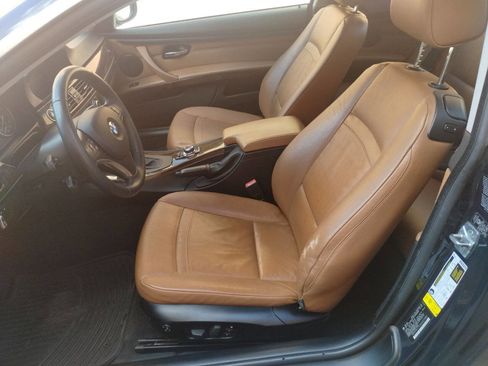 Used 2010 BMW 335i xDrive Coupe w/ Premium Pkg image 9