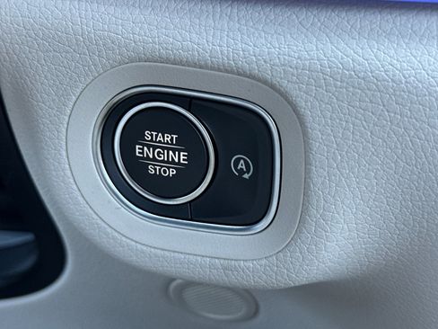 New 2026 Mercedes-Benz GLE 580 4MATIC image 23