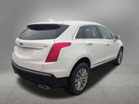 Used 2017 Cadillac XT5 Luxury image 6