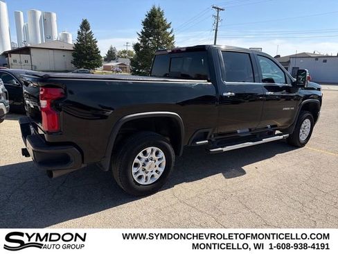 Used 2021 Chevrolet Silverado 2500 LTZ image 4