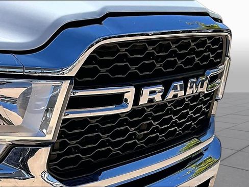 Used 2022 RAM 5500 Tradesman w/ Chrome Appearance Group AWD/4WD image 22