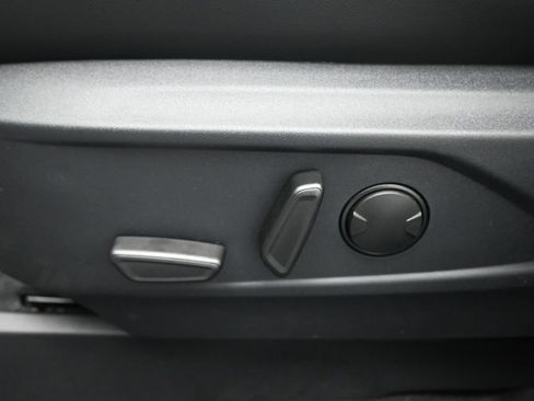 New 2026 Ford Mustang Mach-E Select RWD image 10