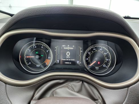 Used 2014 Jeep Cherokee Latitude FWD image 10