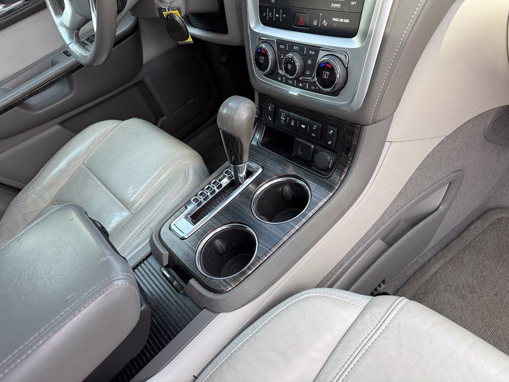 Used 2016 GMC Acadia SLT w/ Open Road Package FWD image 43
