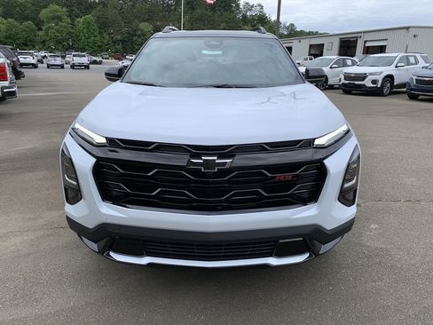 Used 2026 Chevrolet Equinox RS FWD image 13