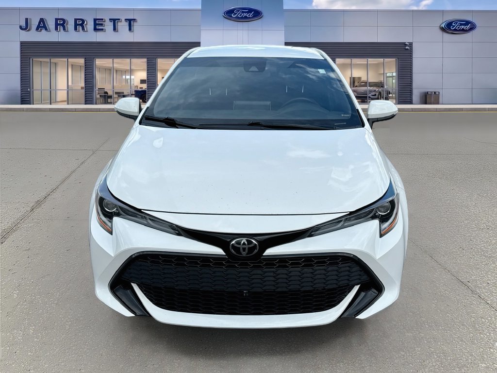 Used 2022 Toyota Corolla SE FWD image 2