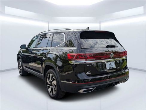 Used 2025 Volkswagen Atlas SEL AWD/4WD image 5