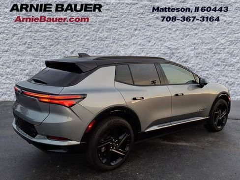 Used 2024 Chevrolet Equinox EV RS image 7