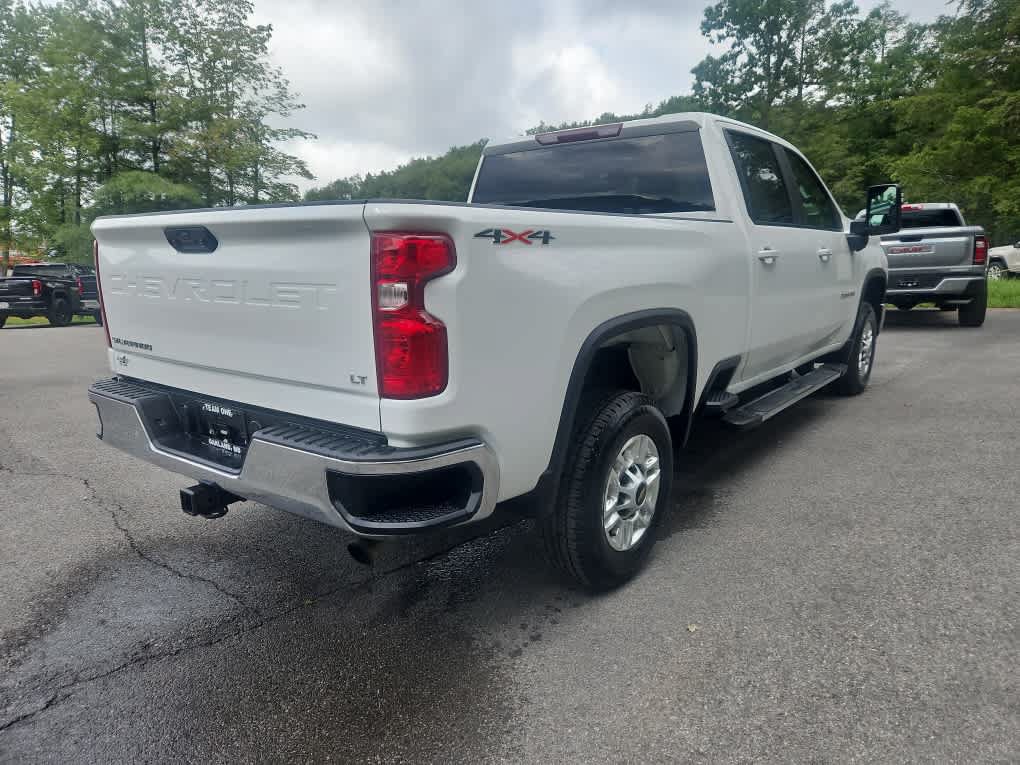 Used 2025 Chevrolet Silverado 2500 LT w/ Convenience Package AWD/4WD image 5