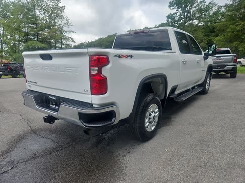 Used 2025 Chevrolet Silverado 2500 LT w/ Convenience Package AWD/4WD image 5