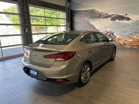 Used 2020 Hyundai Elantra Limited w/ Ultimate Package 03 FWD image 37