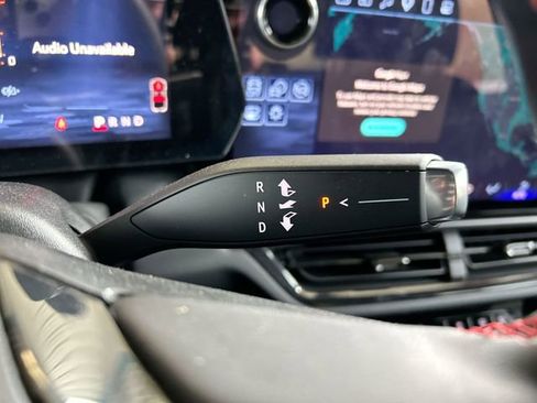 Used 2024 Chevrolet Equinox EV RS FWD image 16