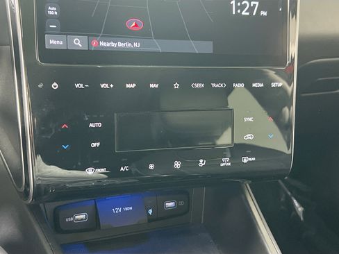 Used 2023 Hyundai Tucson Limited w/ Cargo Package image 16