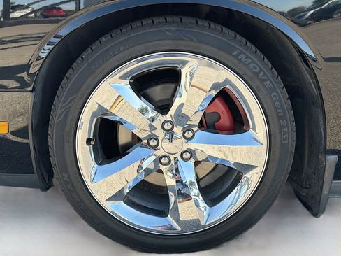 Used 2012 Dodge Challenger R/T image 37