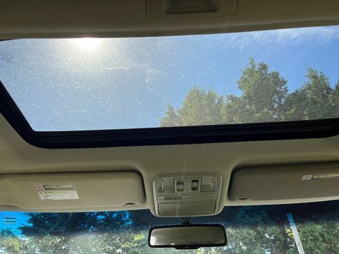 Used 2011 Honda Pilot EX-L image 9