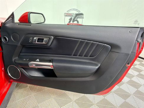Used 2021 Ford Mustang Premium image 14