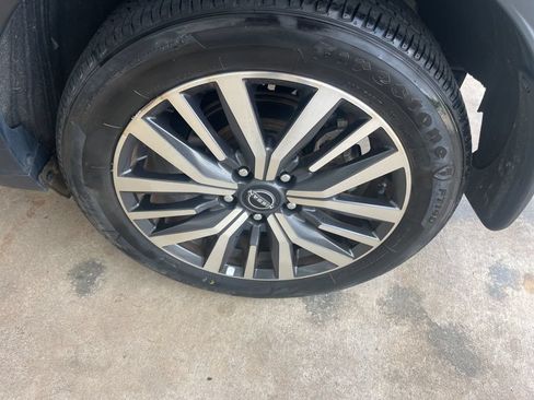 Used 2024 Nissan Kicks SV FWD image 33