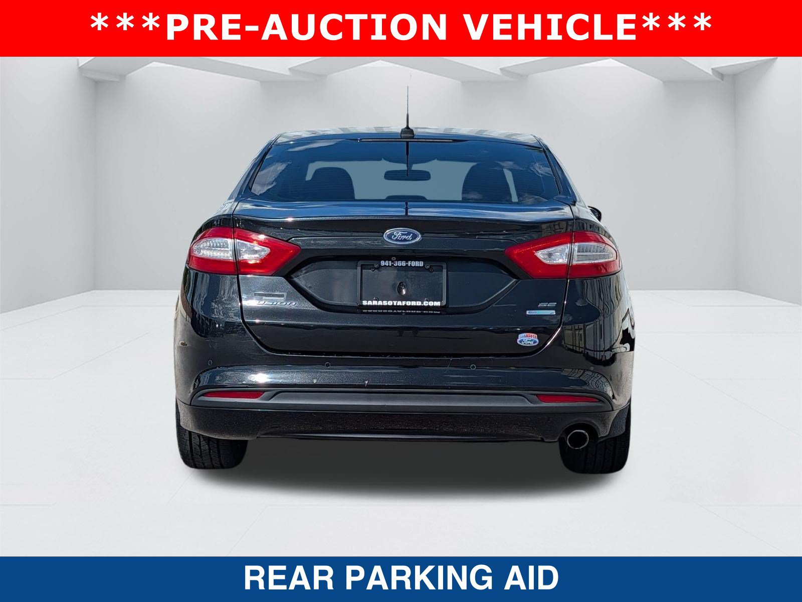 Used 2015 Ford Fusion SE FWD image 4