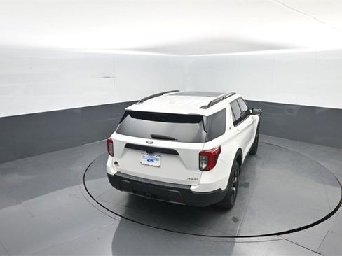 Certified 2022 Ford Explorer Timberline w/ Timberline Technology Package image 24