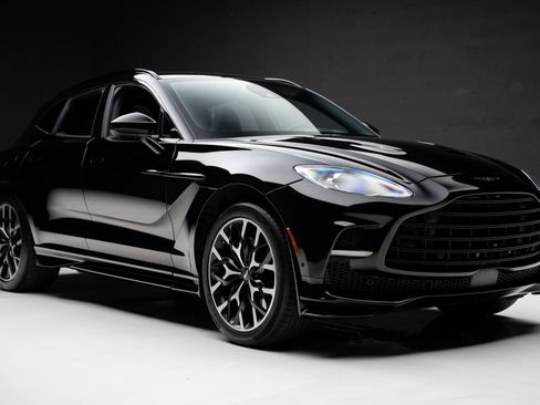 Used 2023 Aston Martin DBX 707 AWD/4WD image 90