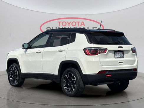 Used 2019 Jeep Compass Trailhawk AWD/4WD image 7