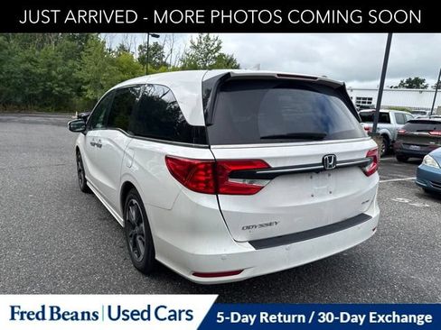 Used 2024 Honda Odyssey Elite image 6