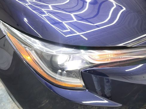 Used 2024 Toyota Corolla LE FWD image 29