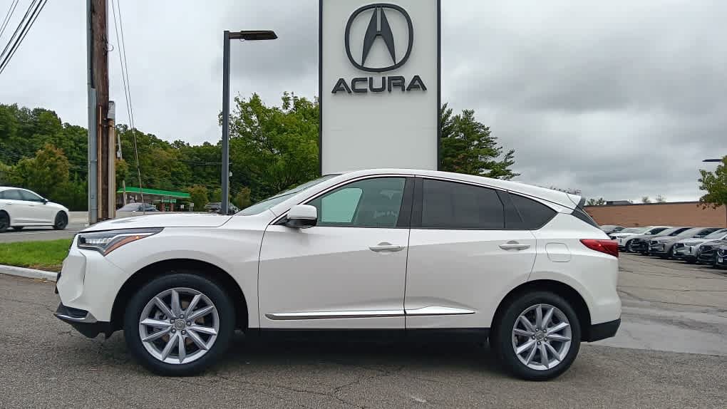 Used 2024 Acura RDX SH-AWD image 2