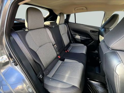 Used 2024 Subaru Crosstrek 2.0i Premium image 29