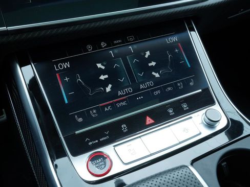 Used 2025 Audi SQ7 Premium Plus AWD/4WD image 38