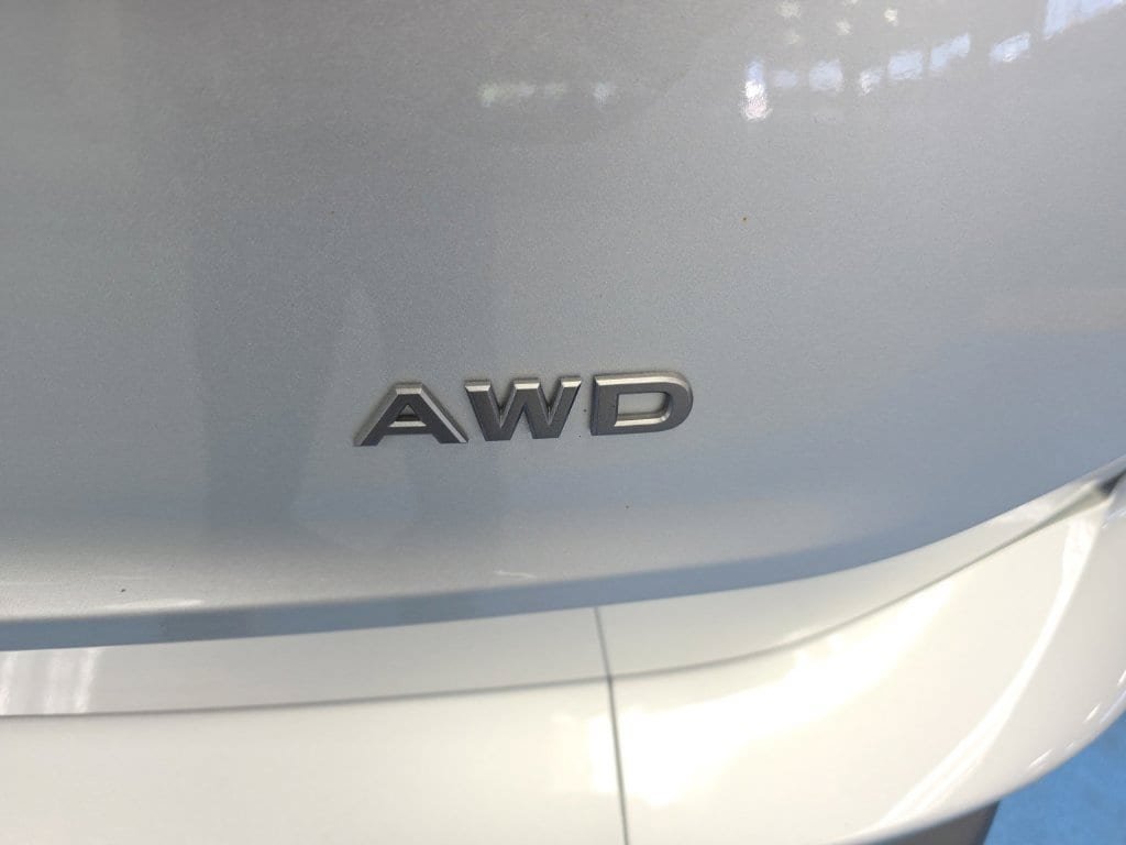 Used 2024 Nissan Rogue S AWD/4WD image 11