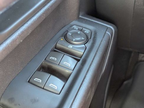 Used 2023 Chevrolet Silverado 1500 Custom RWD image 23