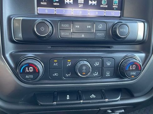 Used 2018 Chevrolet Silverado 1500 LT w/ All Star Edition AWD/4WD image 15
