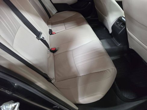 Used 2018 Honda Accord EX-L image 20
