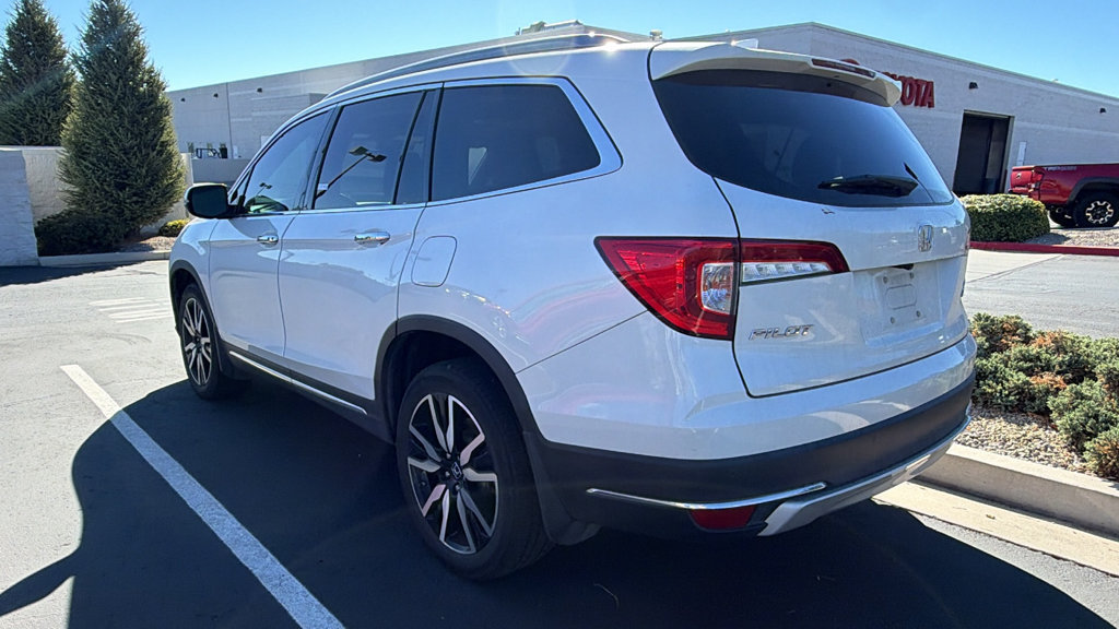 Used 2022 Honda Pilot Elite image 3