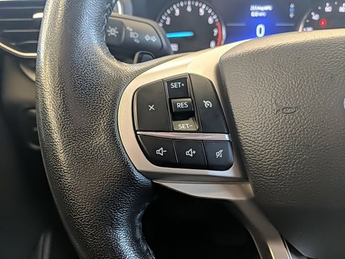 Used 2021 Ford Explorer XLT w/ Equipment Group 202A image 14