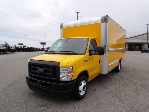 Used 2021 Ford E-350 and Econoline 350 Super Duty RWD image 50