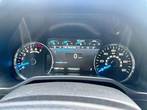 Used 2015 Ford F150 Lariat w/ Equipment Group 501A Mid image 29