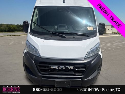 Used 2025 RAM ProMaster 2500 w/ Convenience Group FWD image 6
